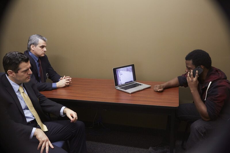 Det. William Corrigan(l.) – Bild: Arrow International Media Lizenzbild frei