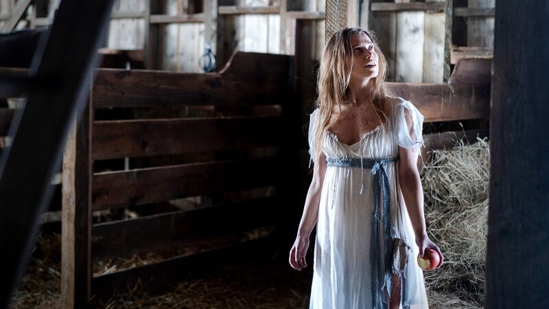 Apple Girl (Genevieve DeGraves) – Bild: AXN Black