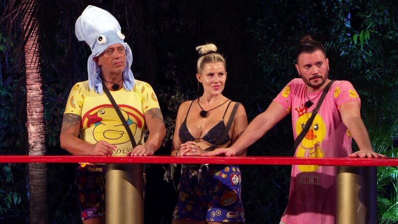 Frank, Laura und Bela haben eine ganz besondere Aufgabe.. – Bild: RTLZWEI