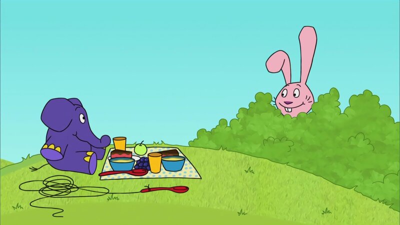 Hase und Elefant machen Picknick im Garten. – Bild: WDR/​Trickstudio Lutterbeck