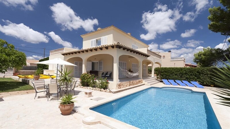 Die Villa der Jungs im Südosten Mallorcas – Bild: ZDF/​Jörg Thommes; GROSSE 8