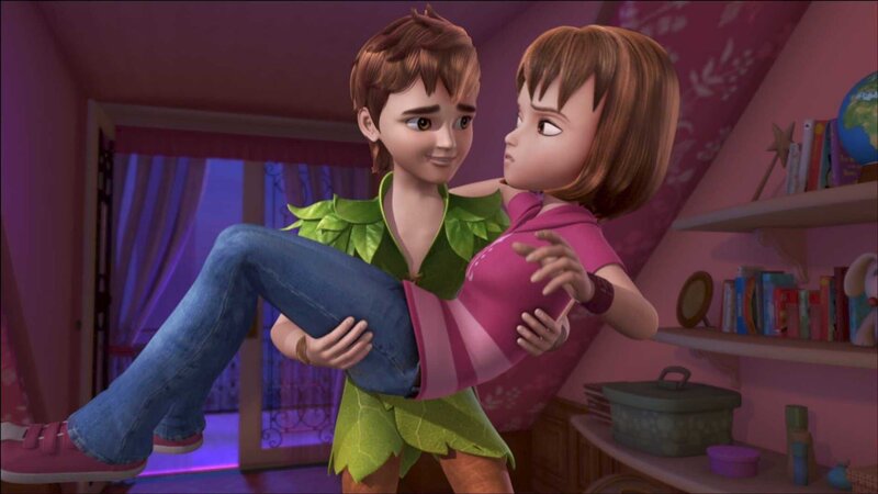 Wendy wird von Peter Pan auf Händen getragen. – Bild: ZDF/​method Film/​DQ Entertainment