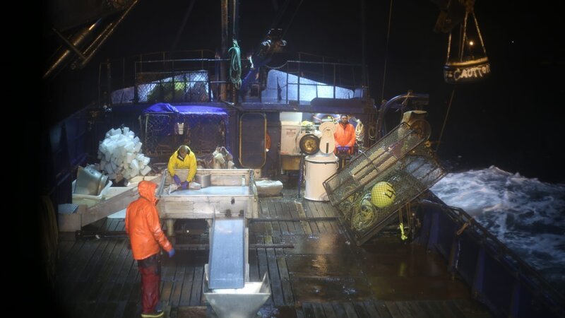 Cape Caution deck work – Bild: Discovery Communications