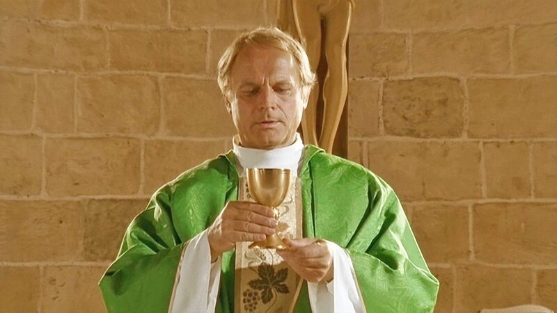 Don Matteo (Terence Hill) – Bild: Bibel TV