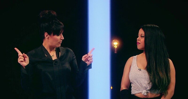 Anna Richardson (l.) – Bild: TVNOW /​ Studio Lambert & all3media