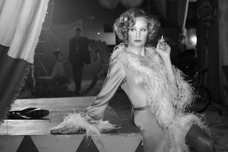 Elsa Mars (Jessica Lange) und ihre Ambitionen. – Bild: FX Network.