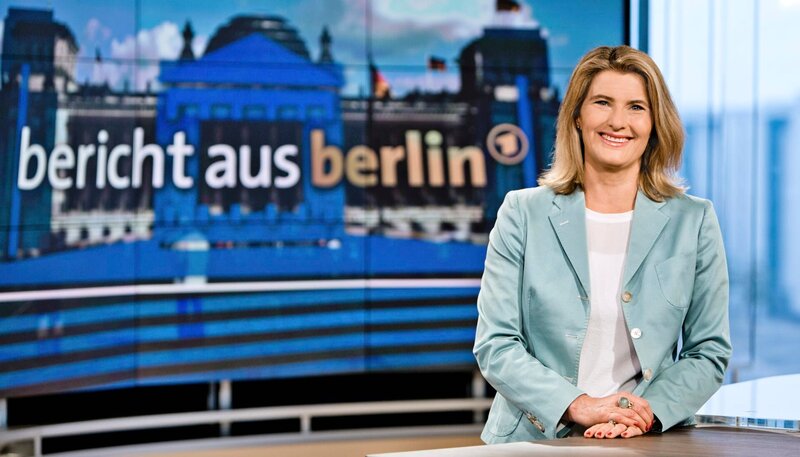 ARD Berlin, 22.06.2015: Tina Hassel – Bild: ARD-Hauptstadtstudio/​Thomas Kierok