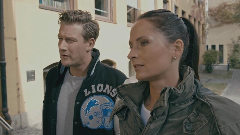 Robert Ritter (l.); Daniela Stamm (r.) – Bild: SAT.1