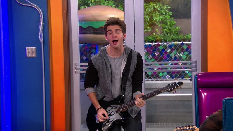 Max Thunderman (Jack Griffo) – Bild: ViacomCBS