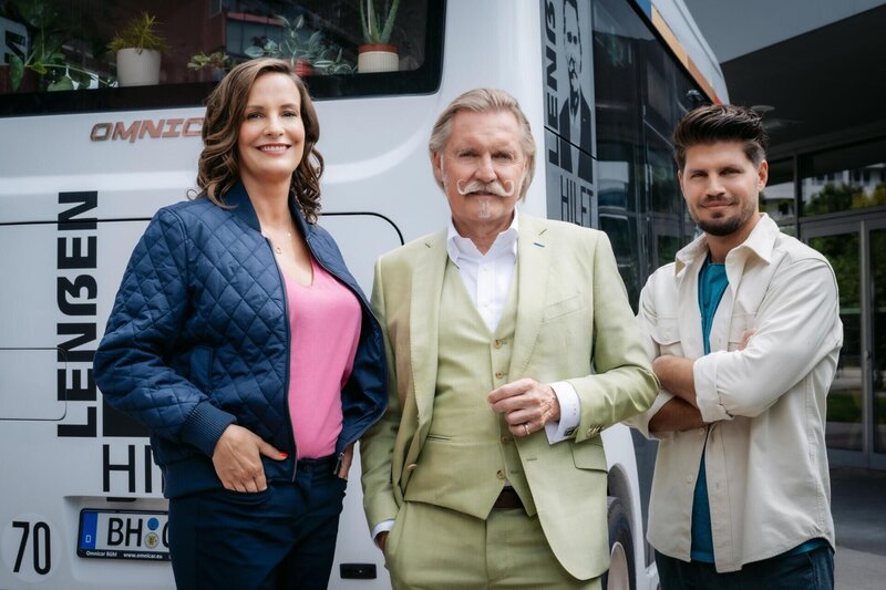 (v.l.n.r.) Lisa Cramer; Ingo Lenßen; Lennart Hartmann – Bild: Joyn /​ Claudius Pflug