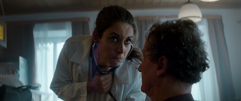 Wer gräbt den Bestatter ein? – Bild: Lukas Nicolaus /​ Schmidbauer-Film