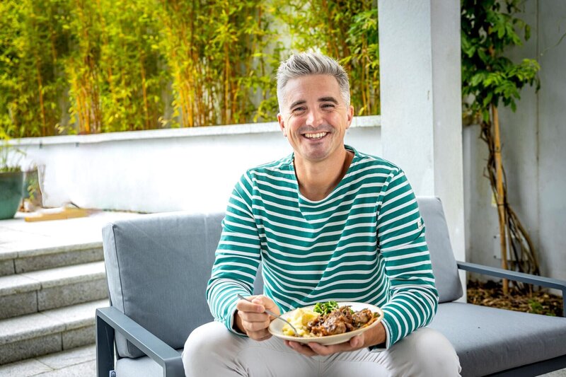 Donal Skehan +++ Die Verwendung des sendungsbezogenen Materials ist nur mit dem Hinweis und Verlinkung auf RTL+ gestattet. +++ – Bild: RTL /​ Appetite Media