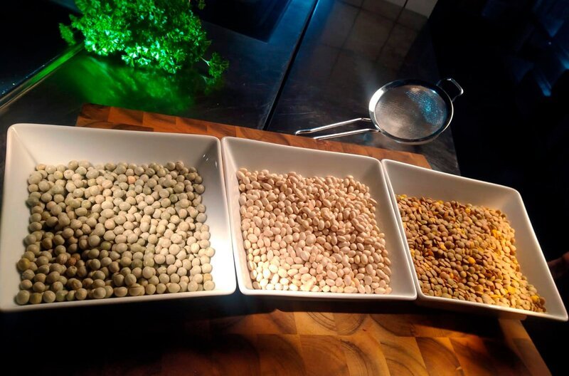 Proteinreiche Lebensmittel. – Bild: HR/​Sabine Guth