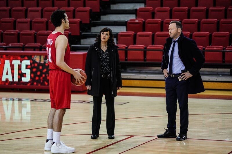 Jordan Donica (Joshua Taylor), Marisa Ramirez (Maria Baez), Donnie Wahlberg (Danny Reagan). – Bild: CBS Broadcasting, Inc. /​ John Paul Filo