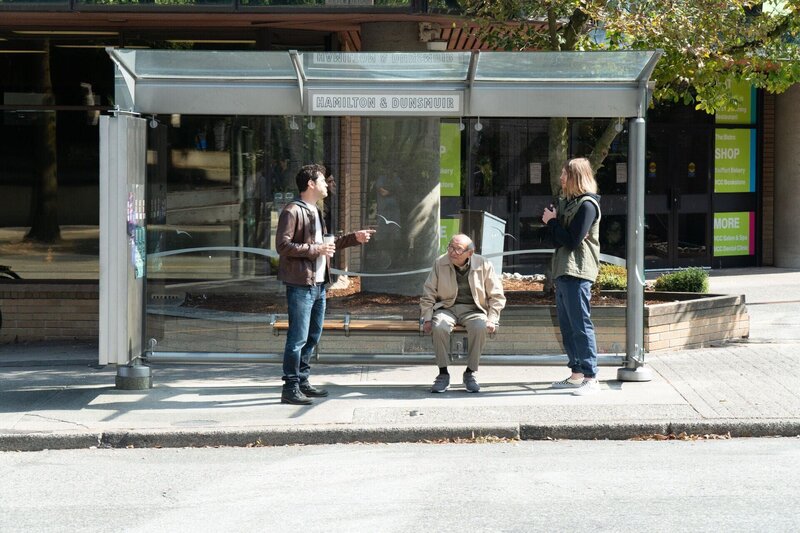 Sam Loudermilk (Ron Livingston, l.) – Bild: 2018 Farmersville Productions, Inc. All Rights Reserved. Lizenzbild frei