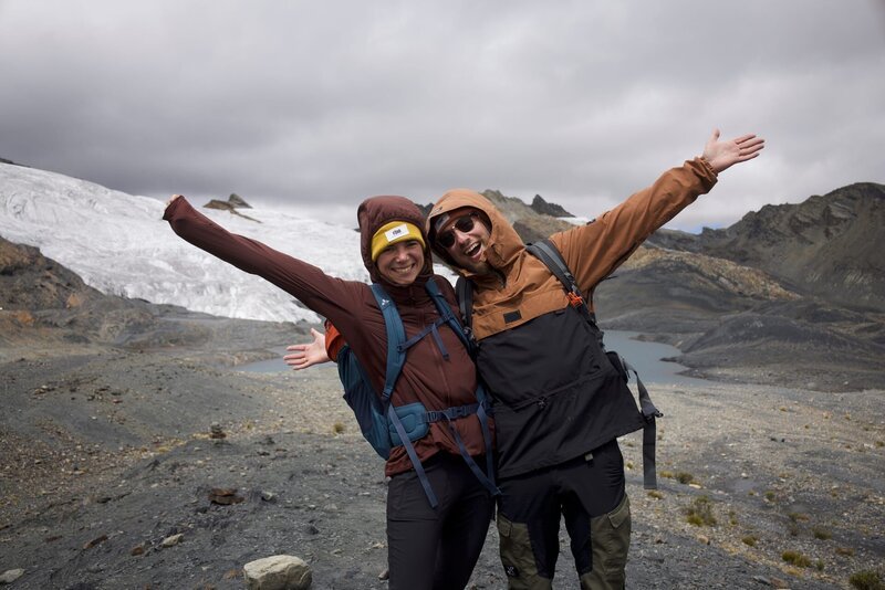 Svena (l.) und Sebastian (r.) erfüllen sich mit ihrer großen Reise einen Lebenstraum. Es ist ihr „Abenteuer Freiheit“. – Bild: ZDF