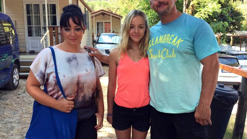 Crystal, Caprice und Markus – Bild: TVNOW /​ Tokee Bros.