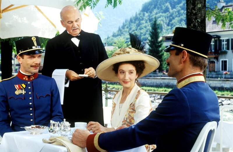 Alexander Strobele, Hr. Rumpler, Konstanze Breitebner, Christoph Moosbrugger. – Bild: ORF/​Schönbrunn Film/​–