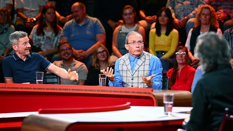 Michael Kessler (li.) und Wigald Boning – Bild: RTLZWEI /​ Willi Weber