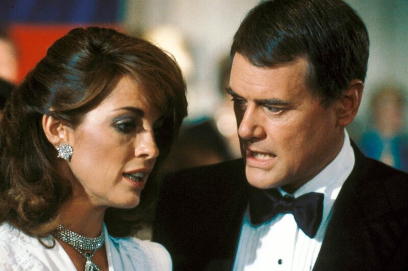 J.R. Ewing (Larry Hagman) und Sue Ellen (Lindy Gray) – Bild: marlysephoto