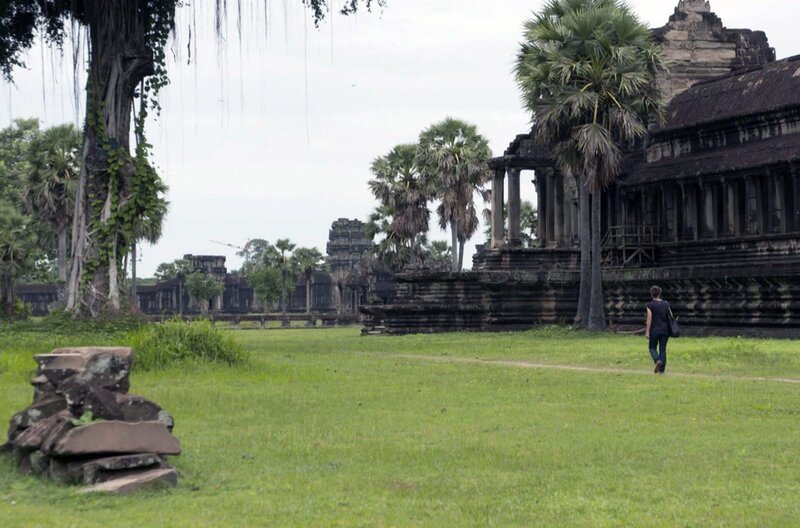Der zentrale Tempel der Anlage wurde im 12. Jahrhundert von Khmer-König Suryavarman II. erbaut. – Bild: Elephant Doc