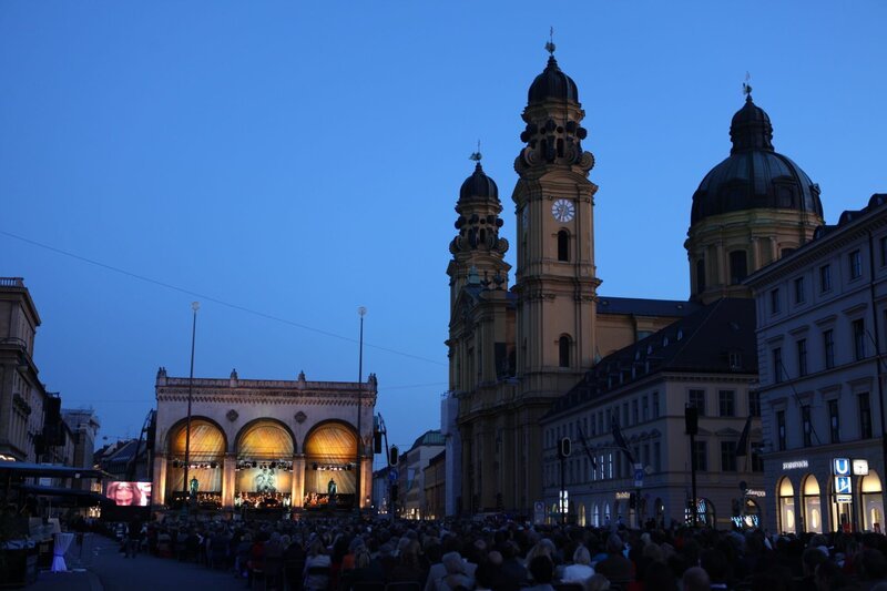 Odeonsplatz München. – Bild: ZDF und BR Odeonsplatz München. – Bild: ZDF und BR