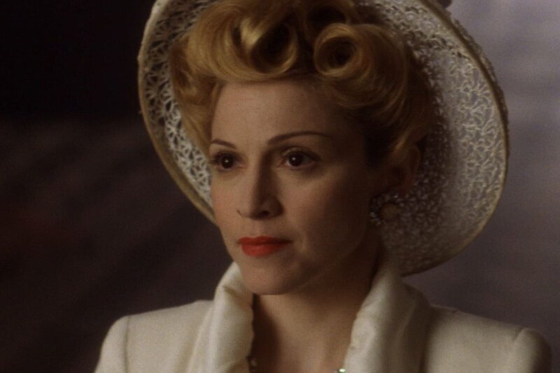 Argentinische Präsidentengattin: Madonna als Evita Perón – Bild: SRF/​The Walt Disney Company