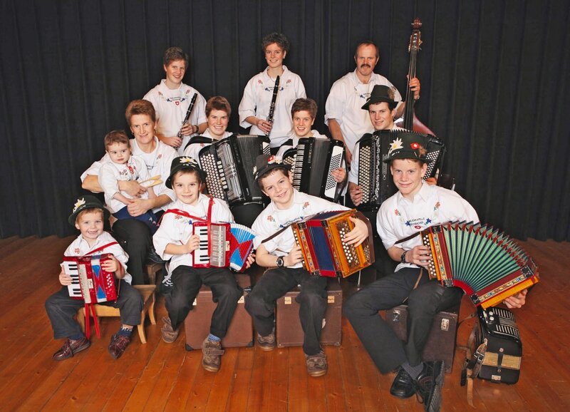 Familie Fischbacher: – Bild: SF/​Merly Knörle