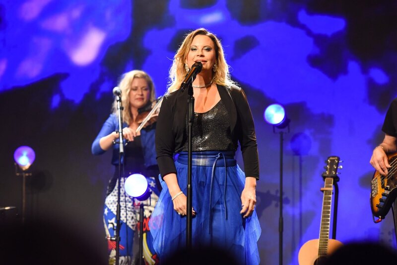 Katie Straßer - 50+ Jahre Austropop – Bild: ORF/​Hubert Mican