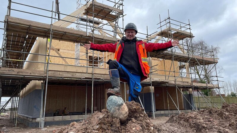 Mark Millar +++ Die Verwendung des sendungsbezogenen Materials ist nur mit dem Hinweis und Verlinkung auf RTL+ gestattet. +++ – Bild: RTL /​ Pi Productions Ltd