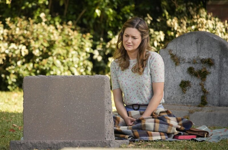 Mary Cooper (Zoe Perry) – Bild: 2024 Warner Bros. Entertainment Inc. All Rights Reserved. Lizenzbild frei