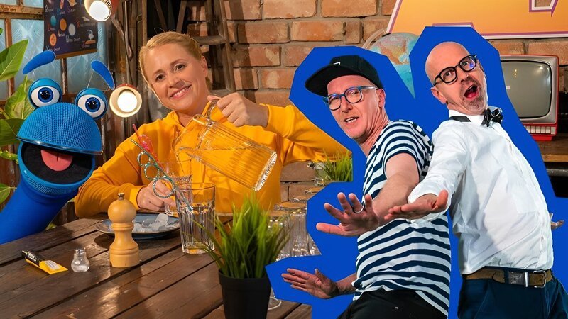 Wasseralarm: Wenn ICH & HERR MEYER mit ihrem Song „ViVa Wasser“ bei Singa und dem SingDing zu Besuch sind, wird es nass! Ob flüssig oder in Eisform – für sie ist jeder Tropfen Wasser schützenswert. – Bild: ZDF/​Tim Bornemann