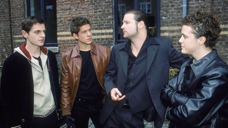 Shark plant mit seinen Jungs einen weiteren Beutezug. – Bild: MG RTL D