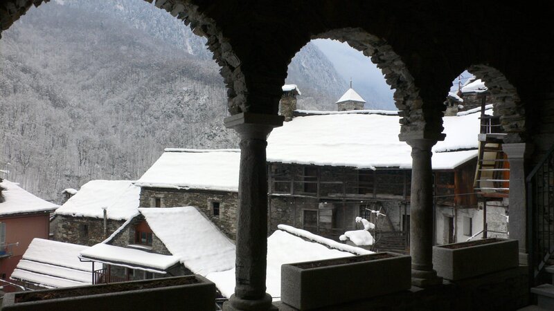 Dorf im Schatten: Viganella, Italien. – Bild: 3sat