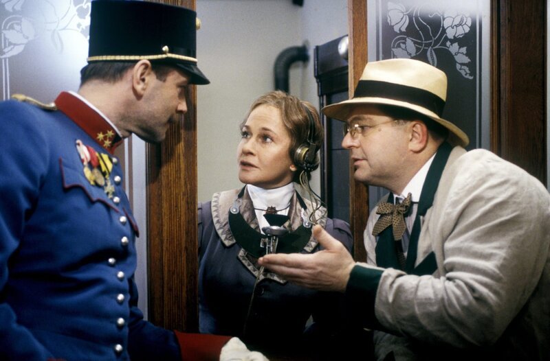 Christoph Moosbrugger, Gertraud Jesserer, Erwin Steinhauer. – Bild: ORF/​Schönbrunn Film