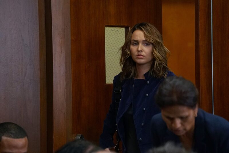 Haben Jo (Camilla Luddington) und Alex, nachdem was vorgefallen ist, noch eine Chance auf eine gemeinsame Zukunft? – Bild: 2016 American Broadcasting Companies, Inc. All rights reserved. /​ Byron Cohen Lizenzbild frei