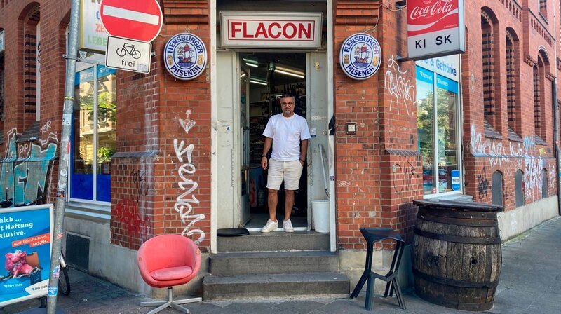 Der Kiosk von Cengiz Ayyildiz in der Calenberger Neustadt. – Bild: NDR/​Tobias Hartmann