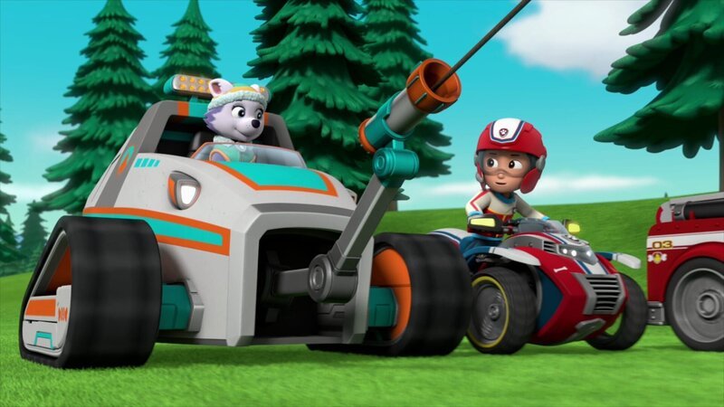 L-R: Everest, Ryder – Bild: ViacomCBS