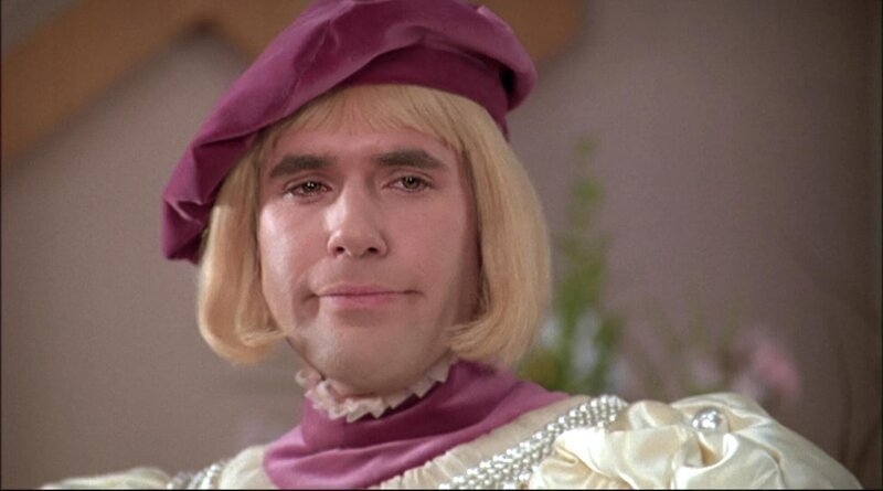 Prinz Valium (Jim J. Bullock) wartet auf seine Braut. – Bild: Š RTL II Prinz Valium (Jim J. Bullock) wartet auf seine Braut. – Bild: Š RTL II