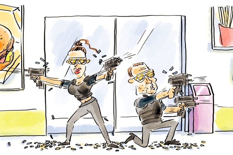 Lara Crofts MAC-10 ist im Vergleich zur Pumpgun vom Terminator ein Fliegengewicht. – Bild: Folimage/​Ex Nihilo