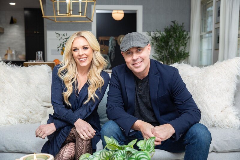 Kortney Wilson (l.); Dave Wilson (r.) – Bild: 2020 SBE (Your Move) INC Lizenzbild frei