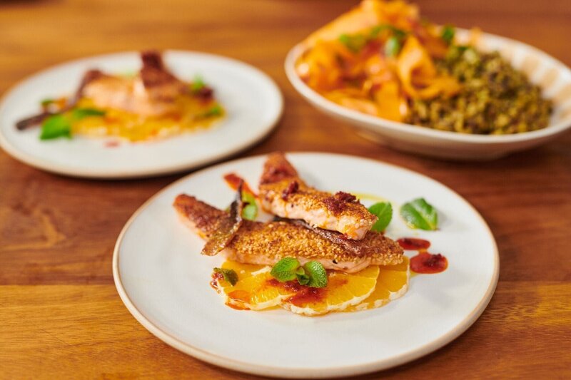 Jamie Olivers Gericht – Bild: Jamie Oliver Enterprises Ltd.