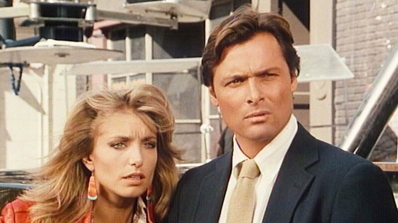 RTL-Reporter Ralf Herrmann schlüpft in den Beruf der Hebamme und begleitet werdende Mütter und ihre Hebammen beim großen Wunder Geburt. – Bild: TVNOW