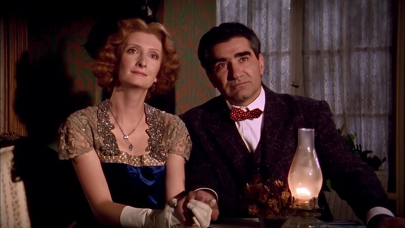 Betty (Sheila McCarthy) und Rudy Blaine  (Eugene Levy) (v.l.) – Bild: Bibel TV