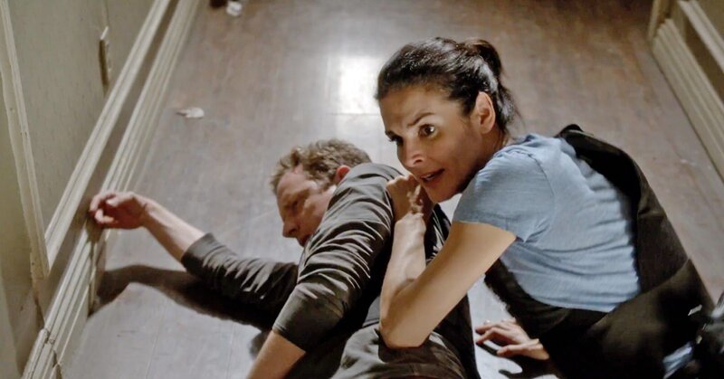 Detective O_Connel und Jane Rizzoli – Bild: MG RTL D /​ Warner Bros.