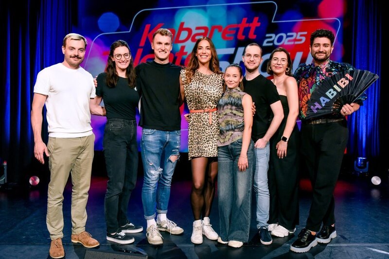 Paul Klambauer, Barbara Jungwirth, Moritz Huber, Nina Hartmann, Marina Pesevski, Philipp Kroiss, Laura Trognon, Sebastian Humi. – Bild: ORF/​Hubert Mican