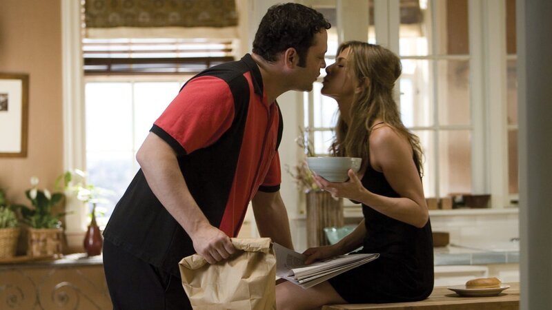 From left: Gary Grobowski (Vince Vaughn) and Brooke Meyers (Jennifer Aniston). – Bild: TV24 From left: Gary Grobowski (Vince Vaughn) and Brooke Meyers (Jennifer Aniston). – Bild: TV24