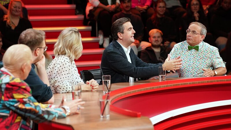 Das Ratepanel gibt alles – Bild: RTLZWEI