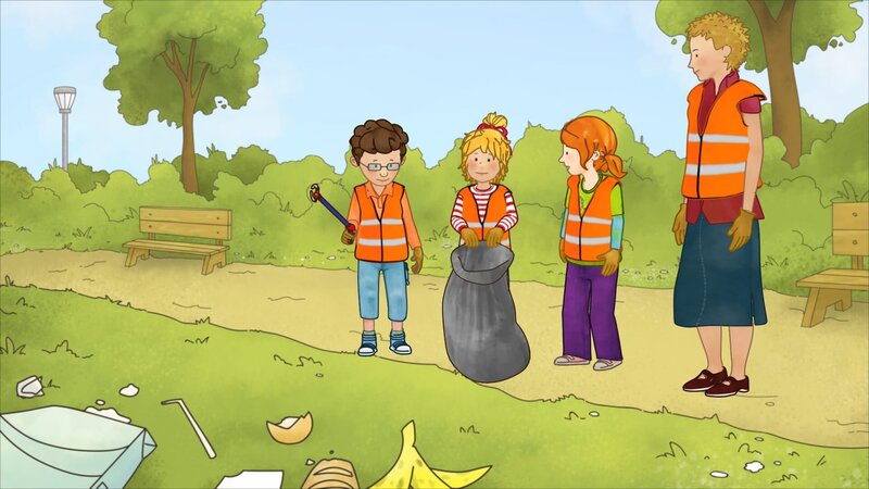 Simon, Conni und Anna sind sehr erstaunt, was alles weggeworfen wird. – Bild: ZDF