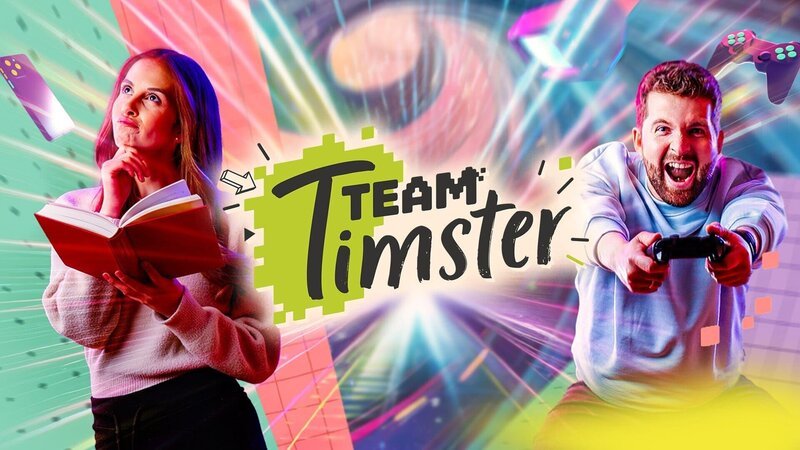 Team Timster, das sind Soraya und Tim. Ob Games, Apps, Bücher und neue Serien oder Filme, Team Timster testet, empfiehlt und erklärt. – Bild: KiKA/​Steffen Becker